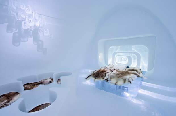 На создание IceHotel в этом году ушло 5000 тонн льда.