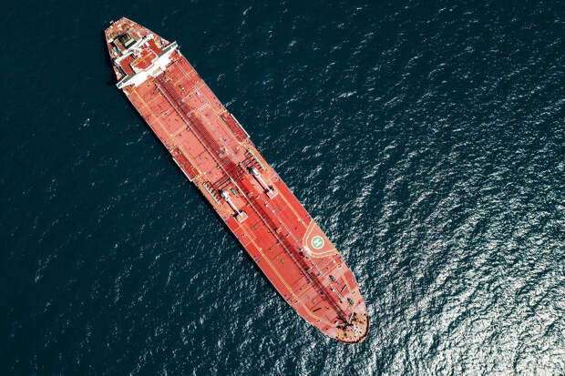 Турция отбуксировала плывший в РФ танкер Sea Marine из-за поломки двигателя