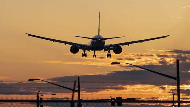 СМИ сообщили о стоимости подавления забастовки авиадиспетчеров во Франции