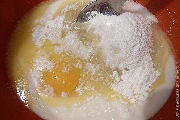 Манник с цукатами и изюмом