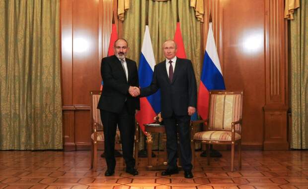 Пашинян поздравил Путина и Мишустина с Днём России