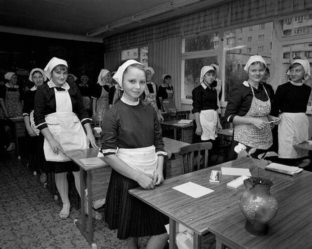 Киевская школа, 1989 год. Фотограф Карл Де Кейзер (Carl De Keyzer).