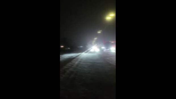 В Киеве люди блокируют дороги из-за длительных отключений света