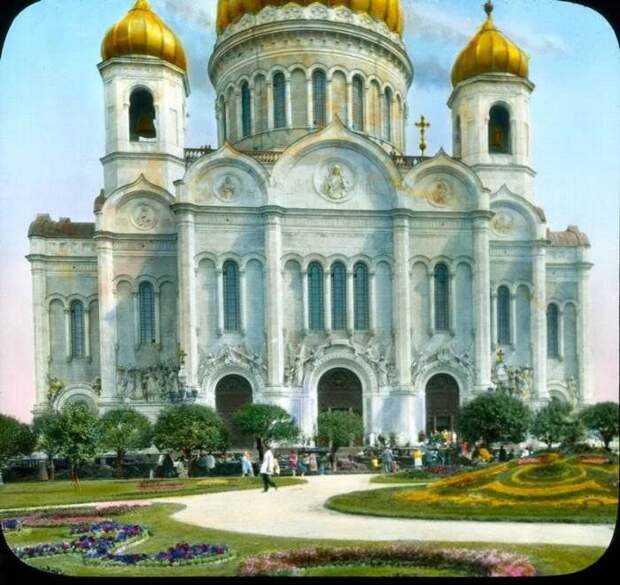 Редчайшие снимки Москвы 1931 года в цвете (77 фото)