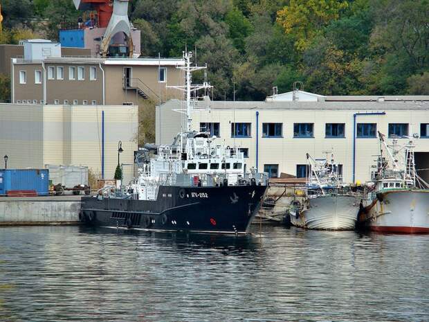 БГК 2152 (строительный №703)(С) фото IgorGl (http://fleetphoto.ru)