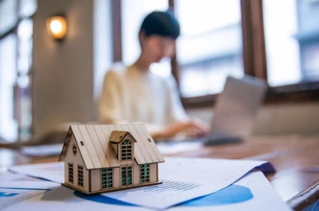 Эксперт Угрюмов: активированный уголь поможет очистить воздух в квартире