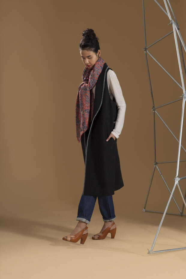 CARLEEN BLANKET STITCH SLEEVELESS DUSTER $787