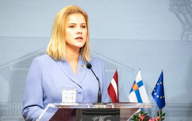 премьер латвии эвика силиня