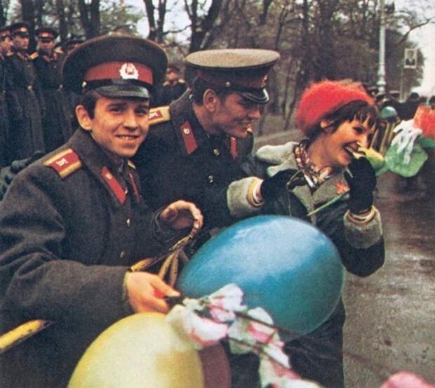 Советская жизнь в фотографиях 