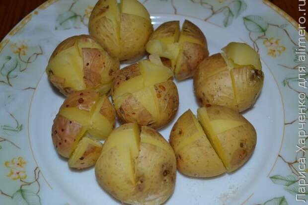 молодая картошка
