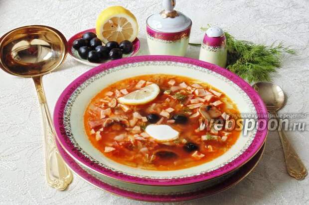 Фото Солянка мясная с грибами