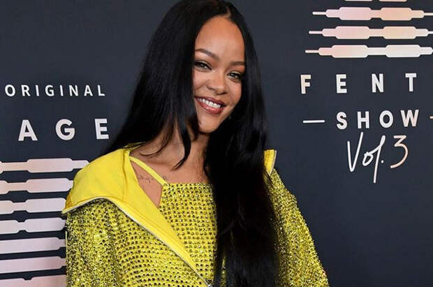 Ирина Шейк, Джиджи Хадид, Эмили Ратажковски и другие на презентации нового шоу бельевого бренда Рианны