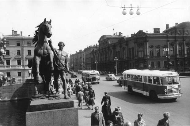 Советская жизнь в фотографиях 