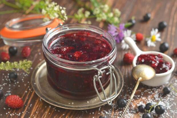 Джем из ягод. / Фото: www.botanichka.ru Джем из ягод. / Фото: www.botanichka.ru