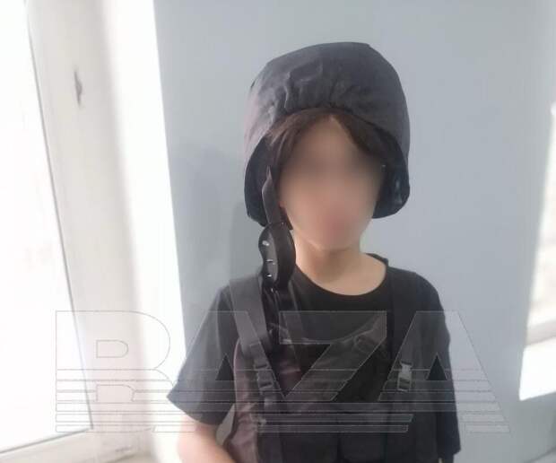 СК: напавший на школу в Челябинске стрелял из предмета, похожего на ракетницу