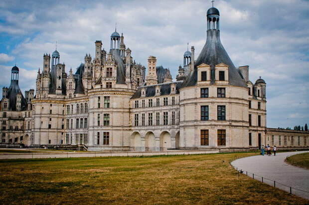 Замок Шамбор: фото и интересные факты о красивейшем дворце Франции
