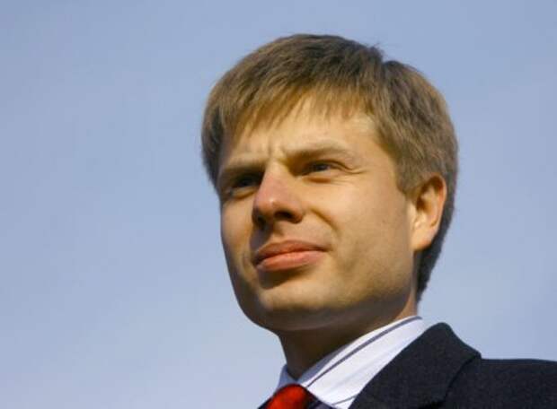 Гончаренко хочет отрезать себе уши Гончаренко хочет отрезать себе уши