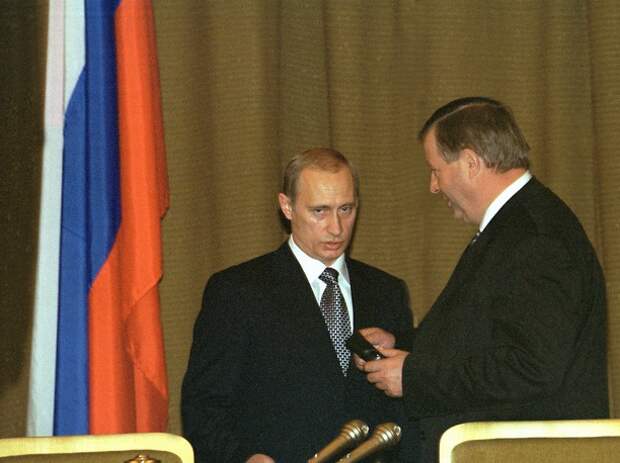 Президент РФ Владимир Путин и председатель Госдумы Геннадий Селезнев 