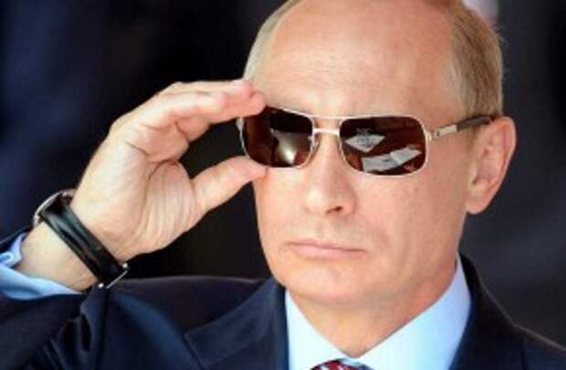 putin-v-ochkah_1