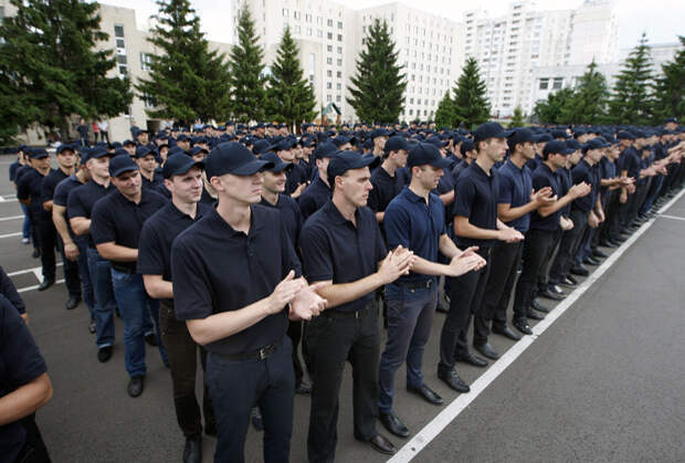 Первый выпуск полицейской академии