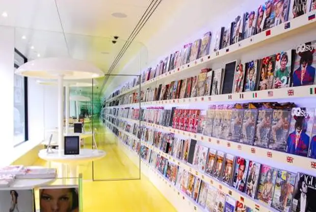 Издательство Condé Nast приостанавливает работу в России