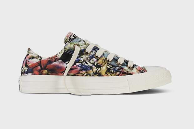 Именное в Converse Именное в Converse