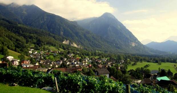 liechtenstein-mountains-gallery