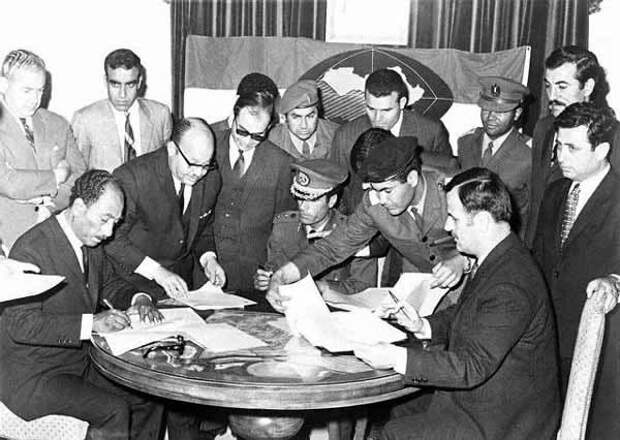 Sadat_Qaddafi_Assad_1971.jpg