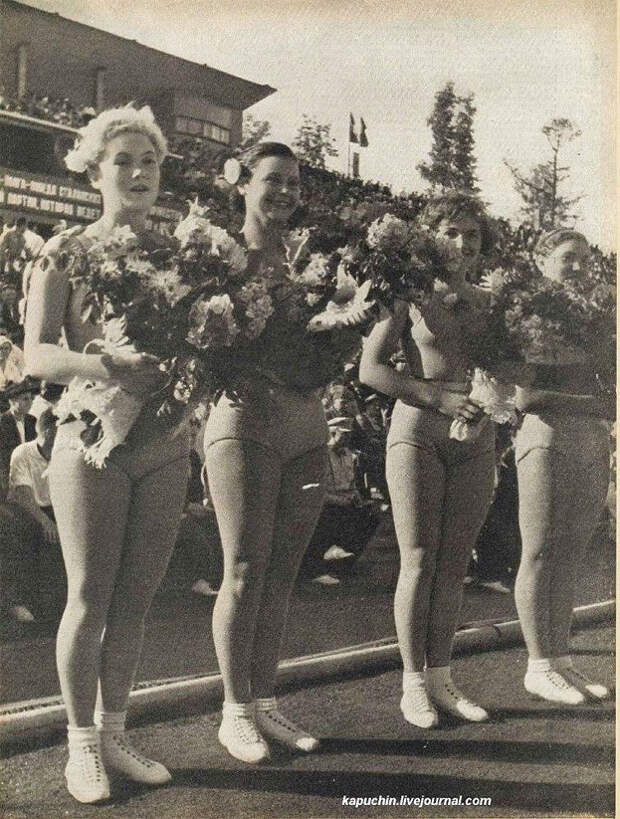 Спортсменки, комсомолки, красавицы 1930 х sovietgymnasts02 Спортсменки, комсомолки, красавицы 1930 х
