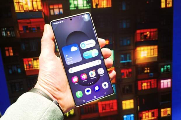 Смартфоны Samsung: стоит ли покупать в текущем году?