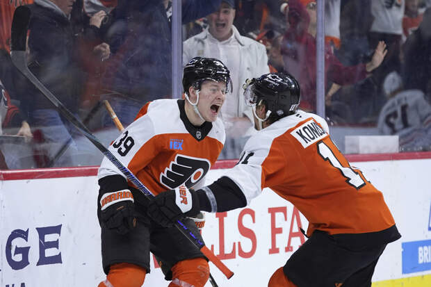 Мичков вступился за одноклубника и подрался с соперником тяжелее на 11 кг