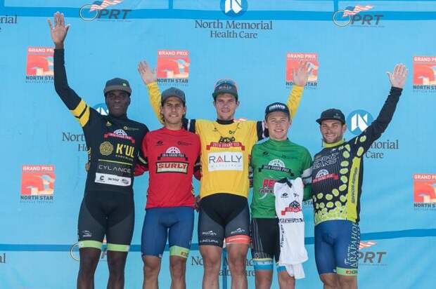 ФИНАЛЬНЫЙ ПОДИУМ: K'ul Chocolate Sprint - Justin Williams (Cylance), Surly Most Aggressive - Julio Padilla (Team Arapahoe Resources), Northstar Grand Prix Winner - Evan Huffman (Rally Cycling), Greg Lemond Best Young Rider/Penn Cycle Top Amateur Ayden Toovey (Subaru), Sport Beans King of the Hill - Andrew Dahlheim (Team Arapahoe Resources) (фото: Matthew Moses/Moses Images)