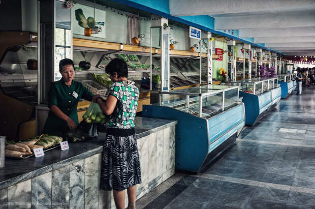i-took-and-smuggled-these-out-of-north-korea-illegal-photos-kim-doesnt-want-you-to-see-21__880