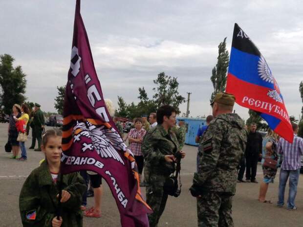 День освобождения Донбасса. То солнце, то дождь над священной высотой