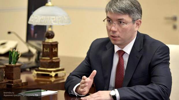 Глава Бурятии подписал указ, объявив 31 декабря выходным днем