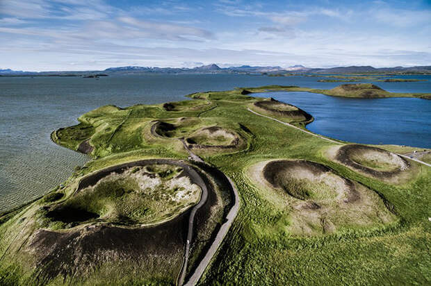 Живописная Исландия с высоты птичьего полёта