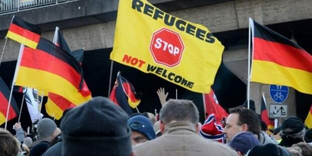 В Кёльне начались нападения на мигрантов