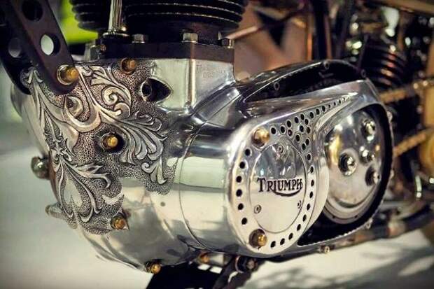 Кастом Triumph T120