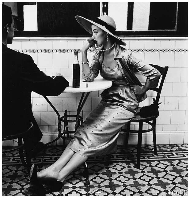 Jean Patchett Vogue Fashion Photograph Café in Lima, Peru 1948 Photo Irving Penn.jpg Jean Patchett Vogue Fashion Photograph Café in Lima, Peru 1948 Photo Irving Penn.jpg