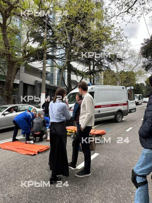 В Ялте на улице Карла Маркса произошло ДТП