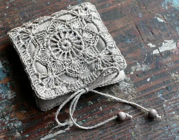 Small Linen Needle Book with Crochet detail