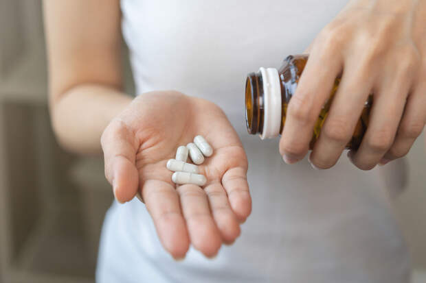 Диетолог Лебедева: "чудо-комплексы" с максимальным количеством витаминов — это маркетинг