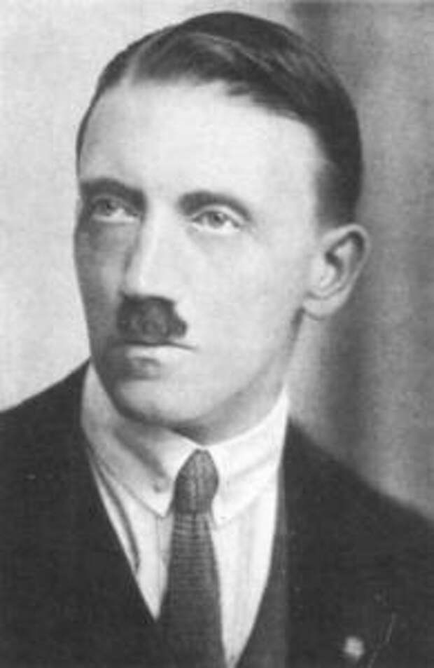 Гитлер в 1920-е годы