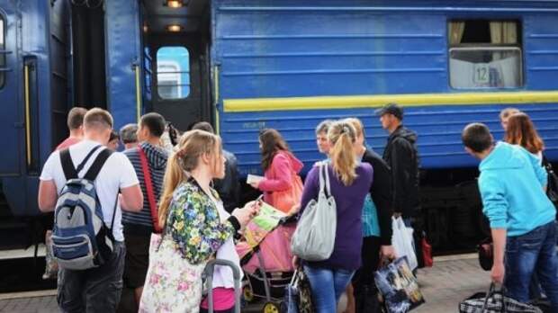 Россия призвала Украину снять железнодорожную блокаду Крыма