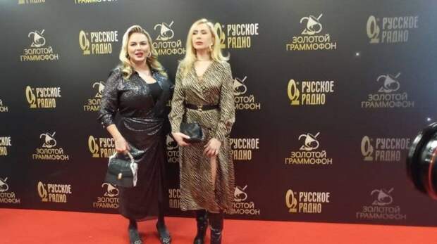 Анна Семенович и Николай Басков пожелали россиянам любви и счастья в Новом году 