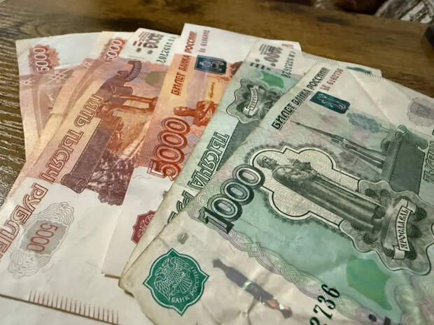 Снимите наличку с карты «Мир» до 1 мая: иначе рискуете остаться без денег