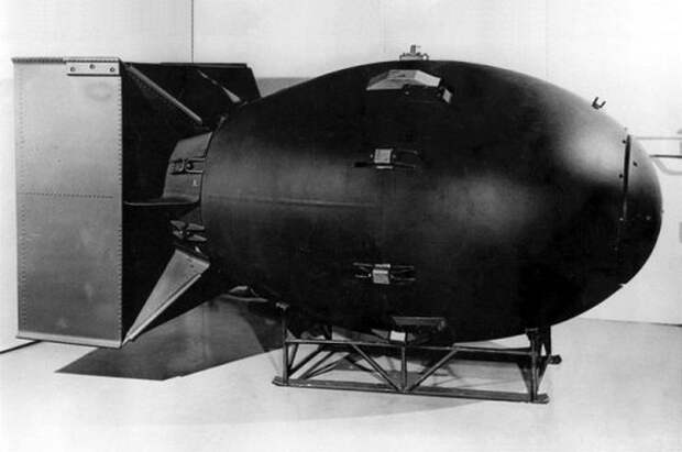 Нейтронная бомба Самюэля Коэна.