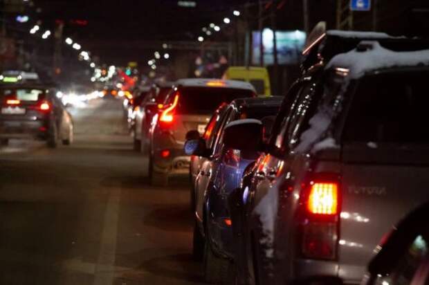 Туляки жалуются на некорректную работу светофоров и вызванные ими пробки