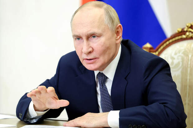 Путин участвует в открытии объектов транспортной инфраструктуры в регионах РФ