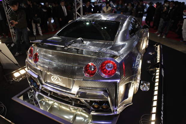 Стайлинг Nissan GT-R под рельефную роспись из железа Стайлинг Nissan GT-R под рельефную роспись из железа KUHL RACING, gt-r, nissan, пленка на авто, тюнинг